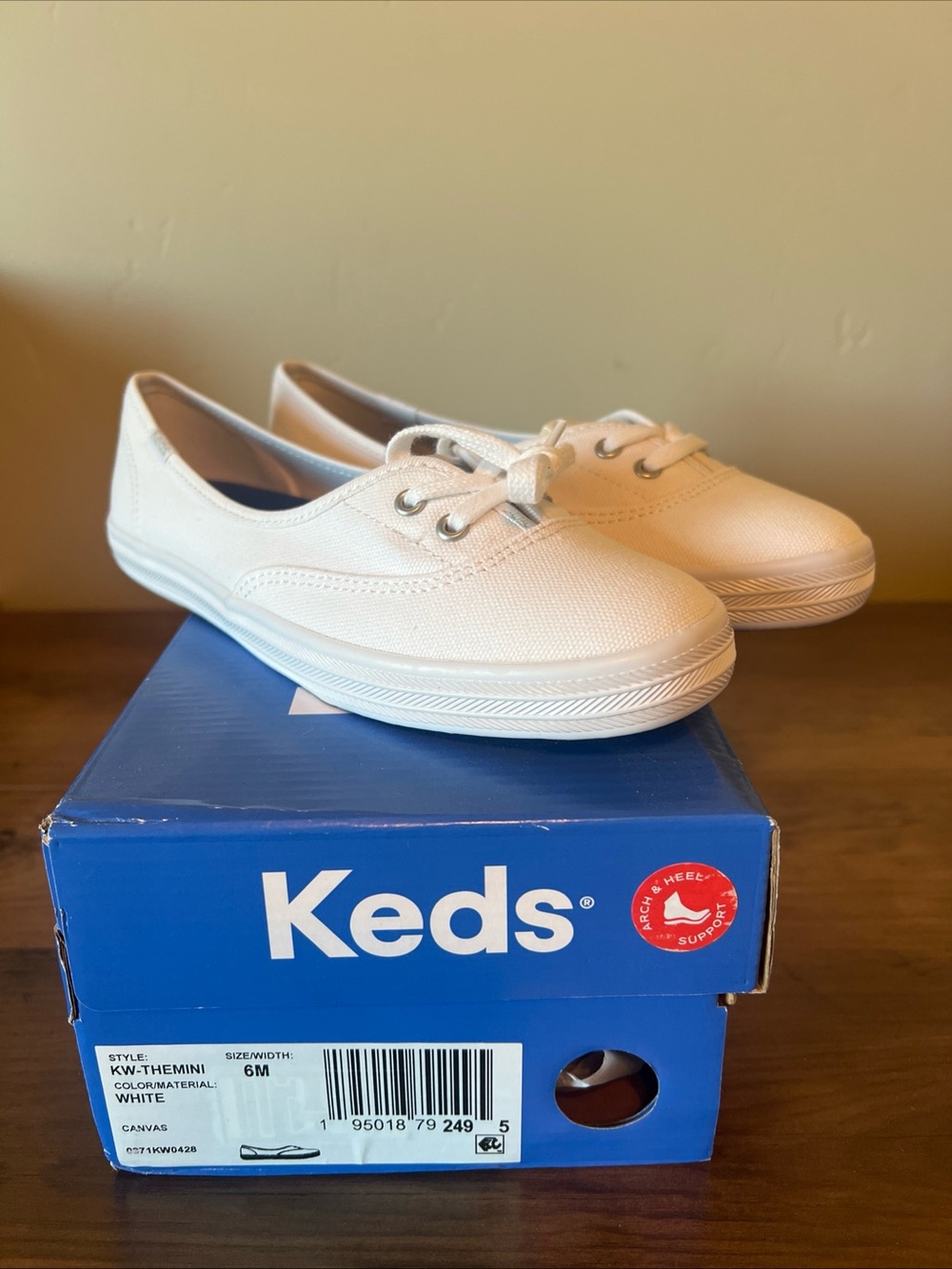 Keds The Mini EU36 White Canvas Lace-Up Sneakers